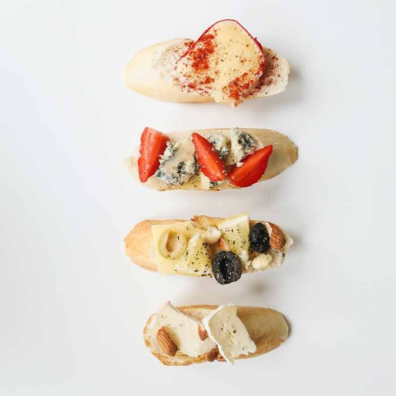 Tabla de canapés variados